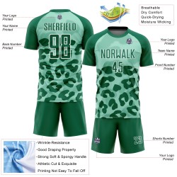 Benutzerdefiniertes erbsengrünes Kellygrün-weißes Sublimations-Fußballtrikot mit Tierdruck Benutzerdefiniertes erbsengrünes Kellygrün-weißes Sublimations-Fußballtrikot mit Tierdruck